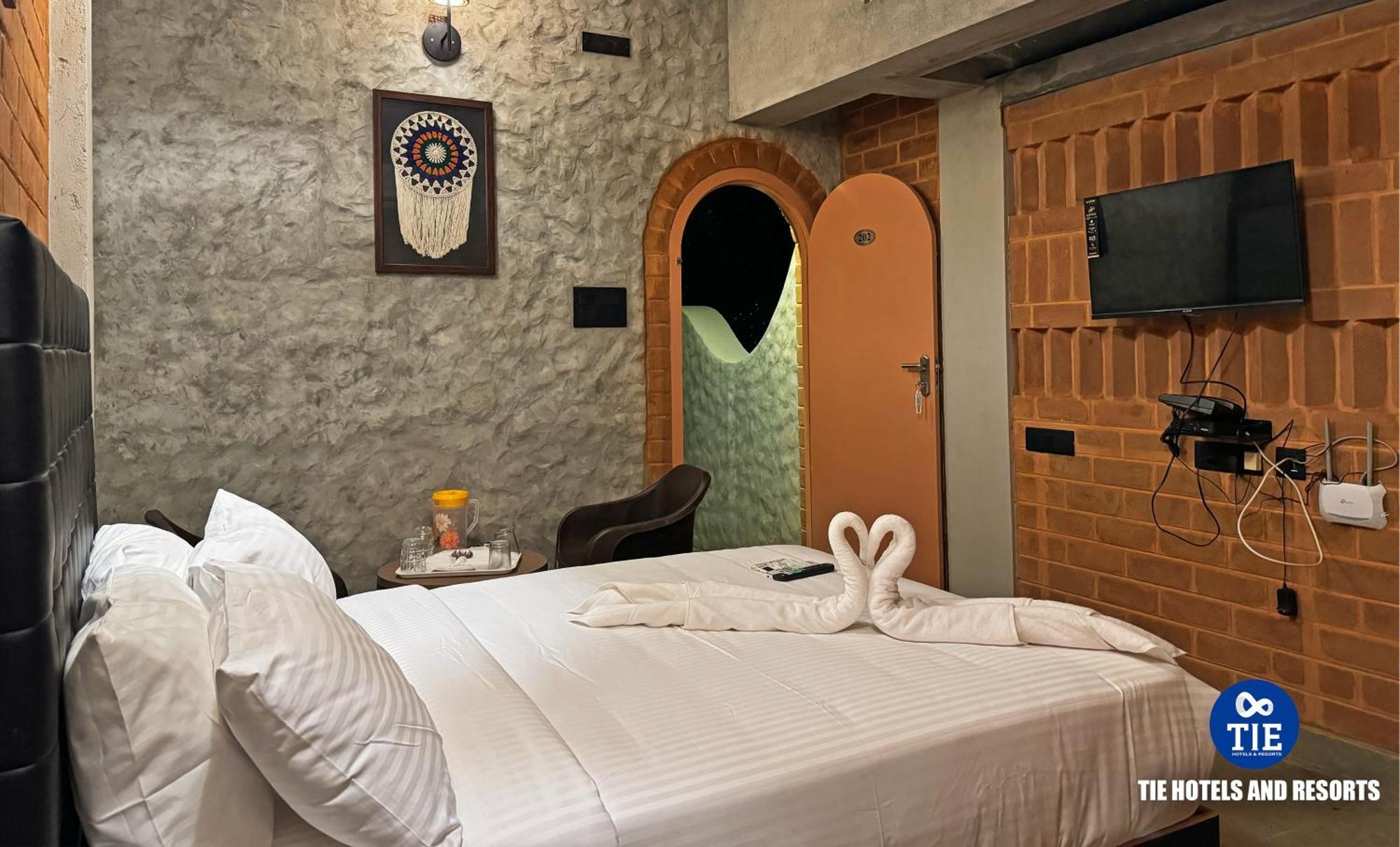 Eden Beach Resort - Tie Hotels & Resorts Пондичерри Экстерьер фото