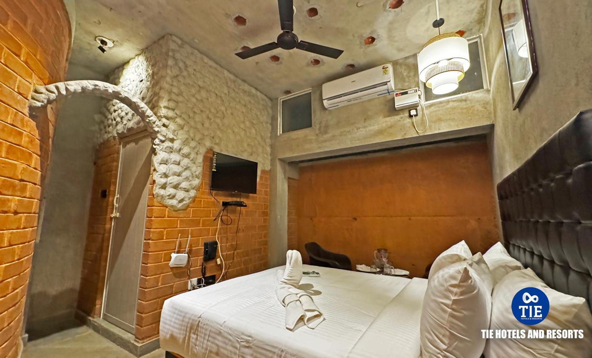 Eden Beach Resort - Tie Hotels & Resorts Пондичерри Экстерьер фото